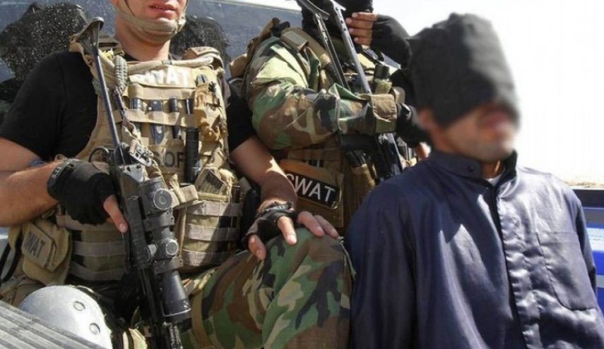 صيد داعشي ثمين في يد الاستخبارات العراقية..أرعب الأهالي بفيديوهات عمليات الذبح!