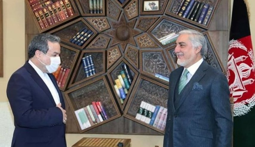 عراقجي يبحث مع عبدالله عبدالله حول مفاوضات السلام الافغانية