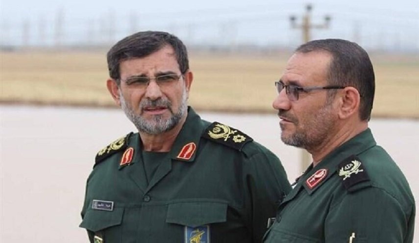 الأدميرال تنكسيري يتفقد المناطق التي غمرتها الفيضانات في خوزستان