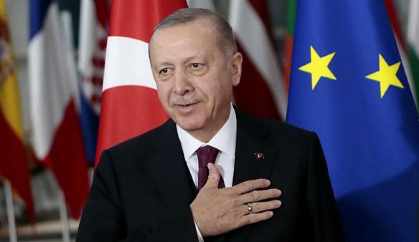 خانم صهیونیست پشت پرده شعرخوانی اردوغان در باکو