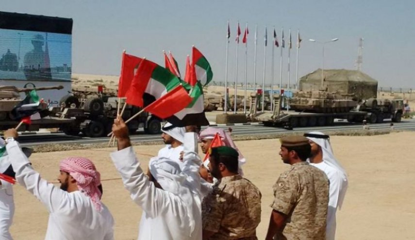قواعد عسكرية ومنصات استخبارية.. هكذا سيطرت الإمارات على سواحل اليمن