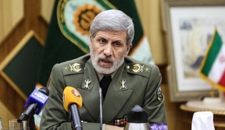 وزیر دفاع: قراردادهایی در حوزه صادرات تسلیحات با دیگر کشورها منعقد شد