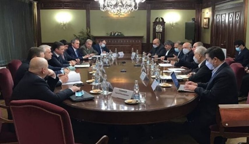 موسكو تدعو للتنسيق في مجالي النفط والطاقة مع ايران