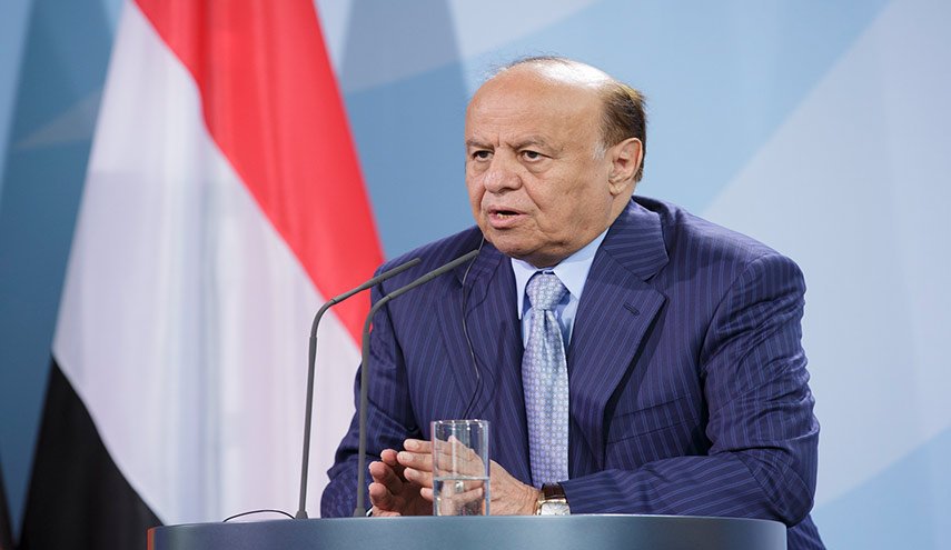 حكومة هادي تستدعي 'وزراءها' إلى الرياض بعد 5 أيام بدون 'يمين دستورية'