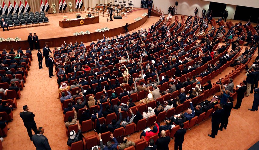 نواب العراق ينتقدون استمرار الوجود الاميركي داخل بلدهم