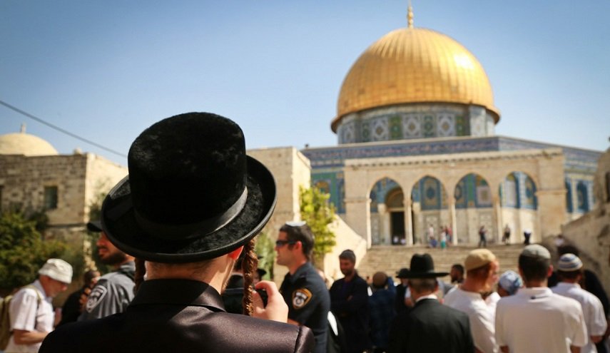 الاحتلال يفرض الاغلاق لكن ليس على اقتحامات المستوطنين للأقصى