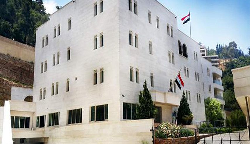 هذا ما أقدمت عليه سفارة سوريا تجاه المتضررين من حريق مخيم بحنين