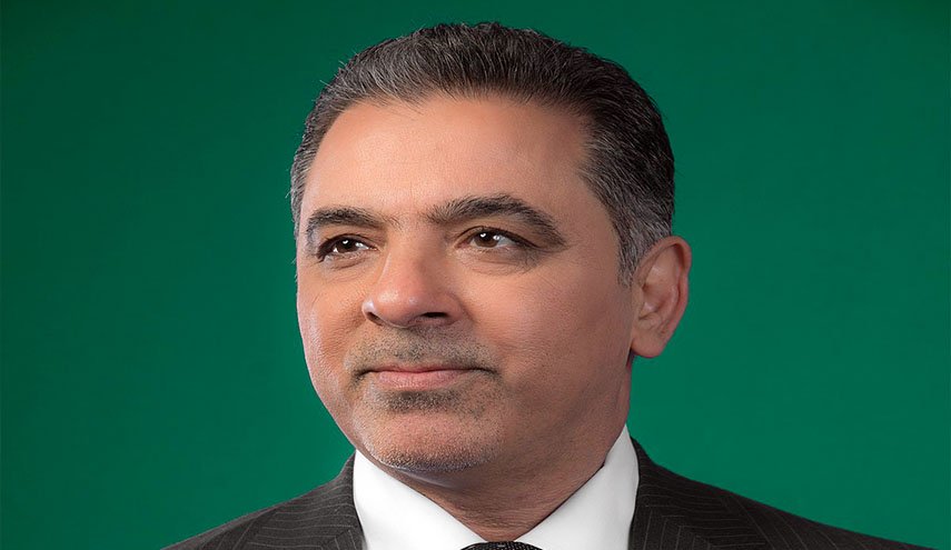 الغبان: مستشار الكاظمي كالمصاب بـ'عمى الالوان'  