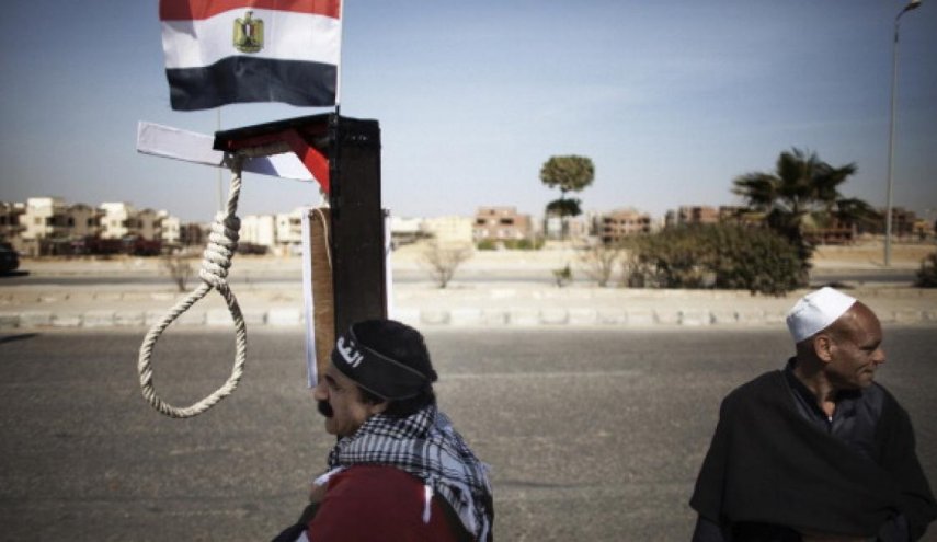 تقرير مصري : إعدام 108 ووفاة 75 معتقلا بالإهمال الطبي في 2020