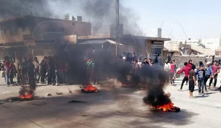 لليوم الثاني.. احتجاجات ضد 'قسد' في الشدادي بريف الحسكة