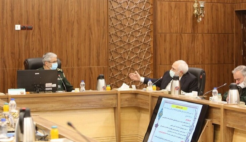 ظريف: إصدار مذكرة قبض على دونالد ترامب