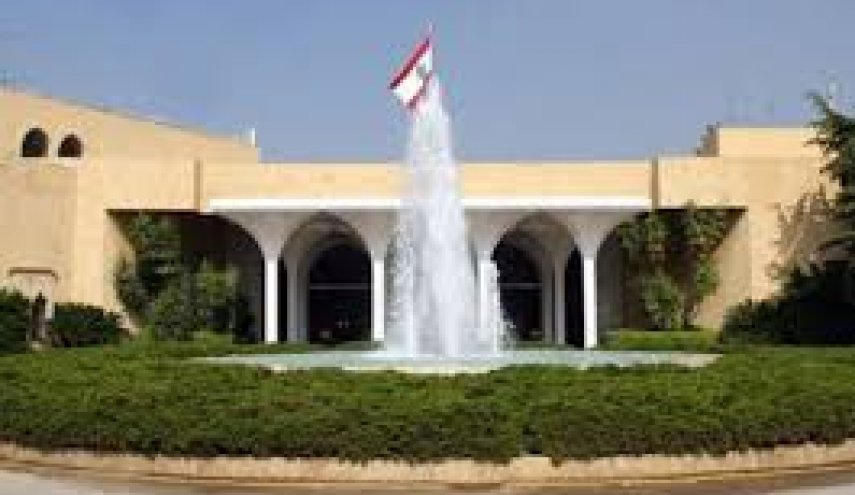 التعبئة العامة في لبنان تقطع طريق التواصل بين بعبد وبيت الوسط.