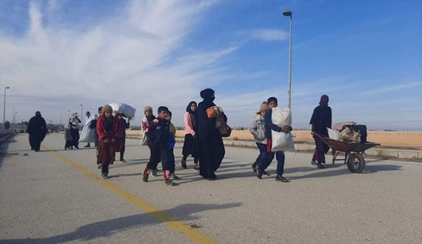 بعد إغلاق سنة.. افتتاح معبر الصالحية البري شرقي سوريا