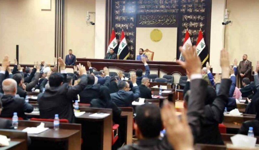 اجتماعات مكثفة لبحث تداعيات تأجيل الانتخابات في العراق