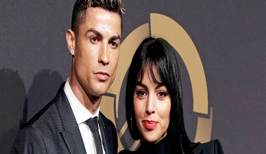 ساعات ومجوهرات الثنائي رونالدو وجورجينا.. قيمتها بالملايين
