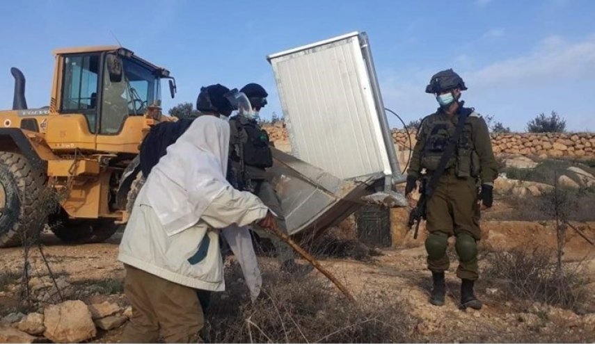 جيش الاحتلال يهدم مسجدا بالضفة الغربية