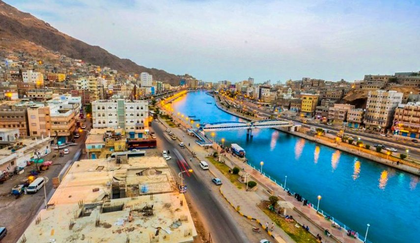 شاهد كيف تسرق  الامارات ثروات اليمن