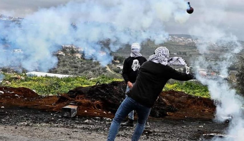 شهيد فلسطيني وإصابة 4 مستوطنين ومواجهات في 62 نقطة خلال اسبوع