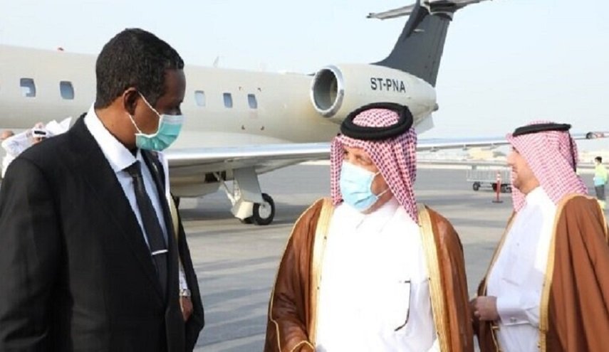أول زيارة لمسؤول سوداني كبير لقطر بعد برود علاقات البلدين
