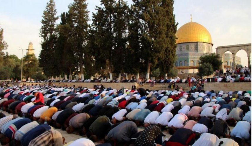 بعد 40 يوماً من الإغلاق ..'الأقصى' يستنجد حمايته بشد الرحال