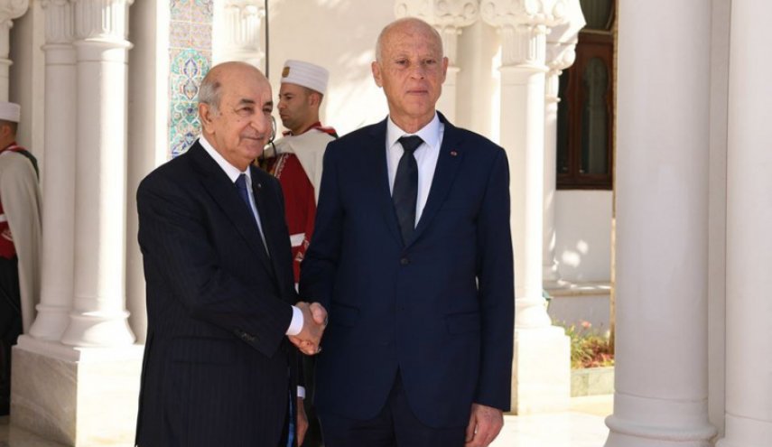 تونس: رسالة قيس سعيّد إلى  نظيره الجزائري..وهذا مضمونها