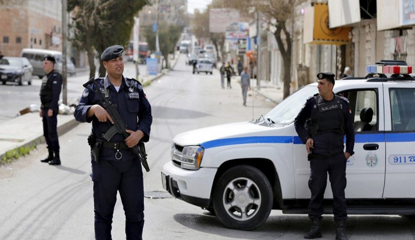 جريمة بشعة في العقبة الاردنية والضحية ضابط شرطة والقاتل إبنه
