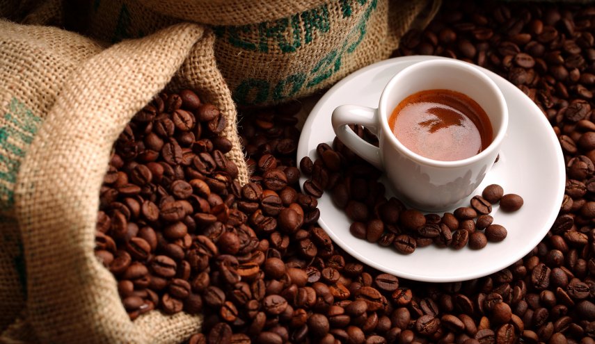شرب القهوة أثناء الحمل يؤدي إلى مشاكل سلوكية لدى الأطفال