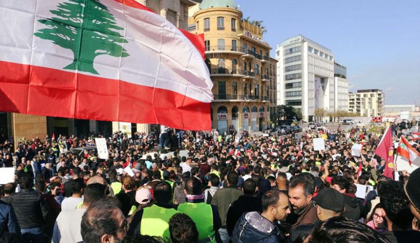 تحريك الشارع في لبنان بين أجندات الخارج واستثمار الداخل 