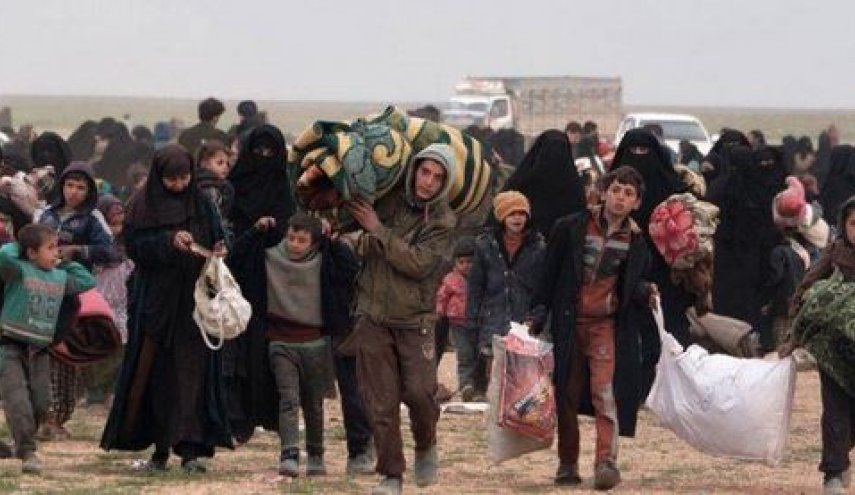 الدفعة ١٢ من المحتجزين داخل مخيم الهول تغادر إلى منازلها بريف حلب