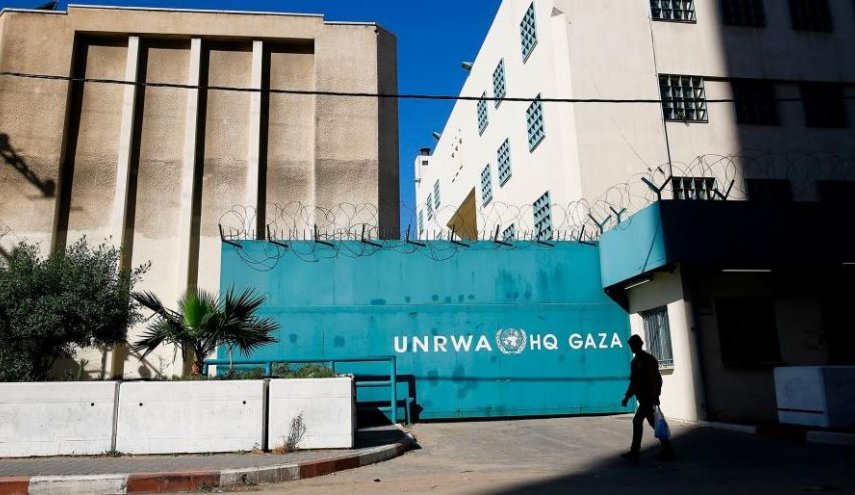 لجنة اللاجئين في غزة: أكثر من 800 ألف متضرر من نظام 'الكابونات' الجديد