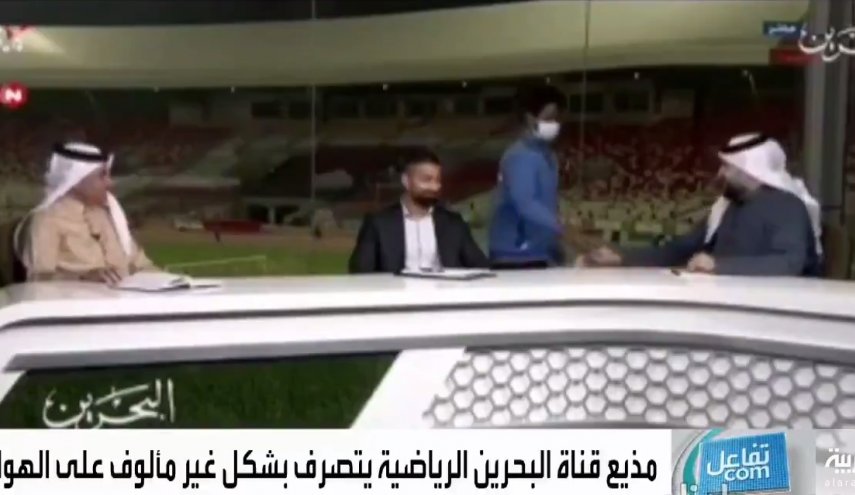 حرکت عجیب مجری در پخش زنده+فیلم
