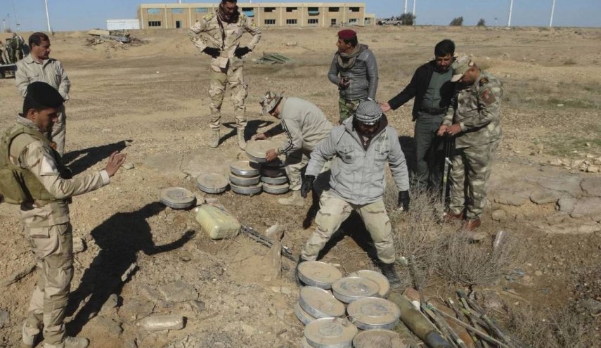 خبراء مكافحة المتفجرات يعالجون 10 صواريخ جهنم في العراق

