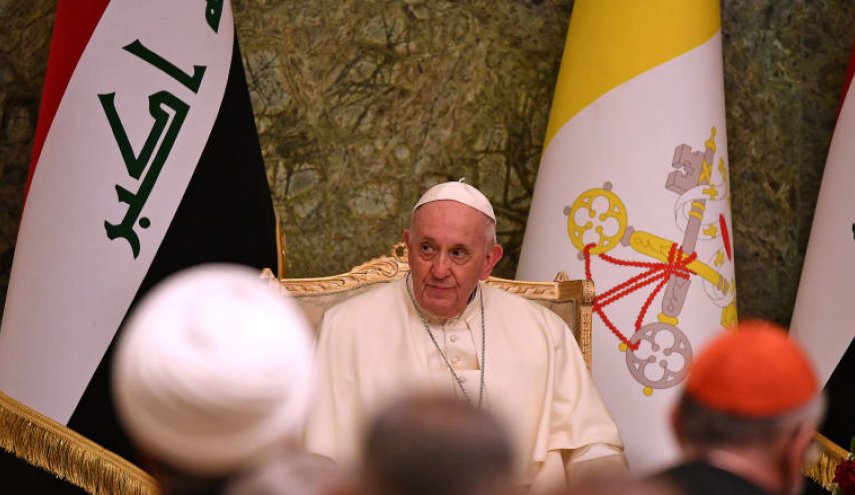 البابا فرنسيس يدعو المسيحيين للعودة إلى الموصل 