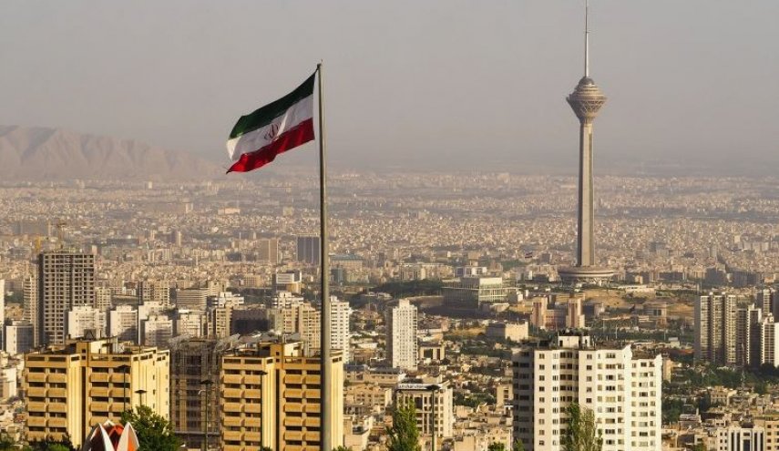 ايران تسترجع 3 مليارات دولار من أرصدتها بالعراق وعمان وكوريا