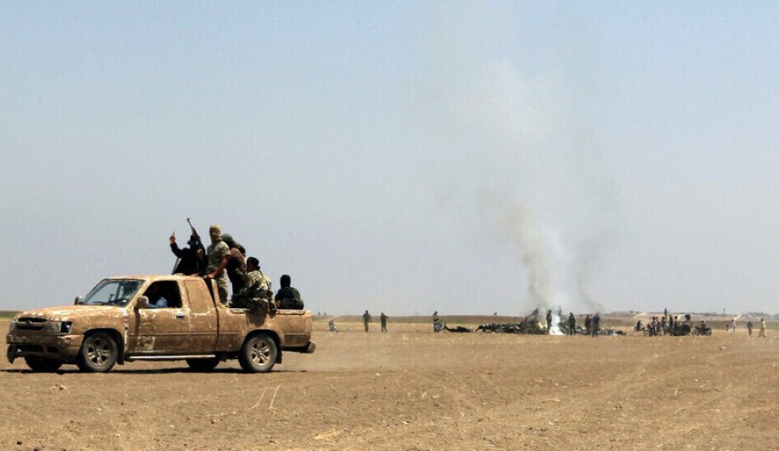 إرهابيو (النصرة) يستعدون لتنفيذ هجوم كيميائي في منطقة إدلب