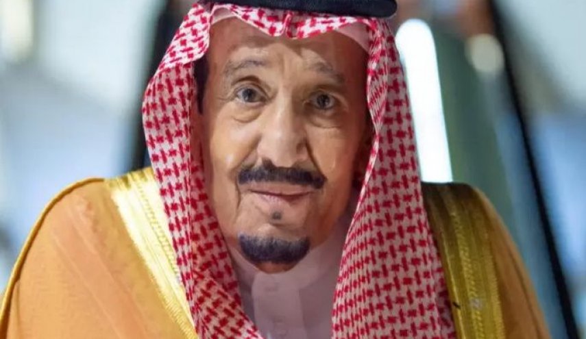الملك السعودي يعين مستشارا جديدا له من هيئة البيعة