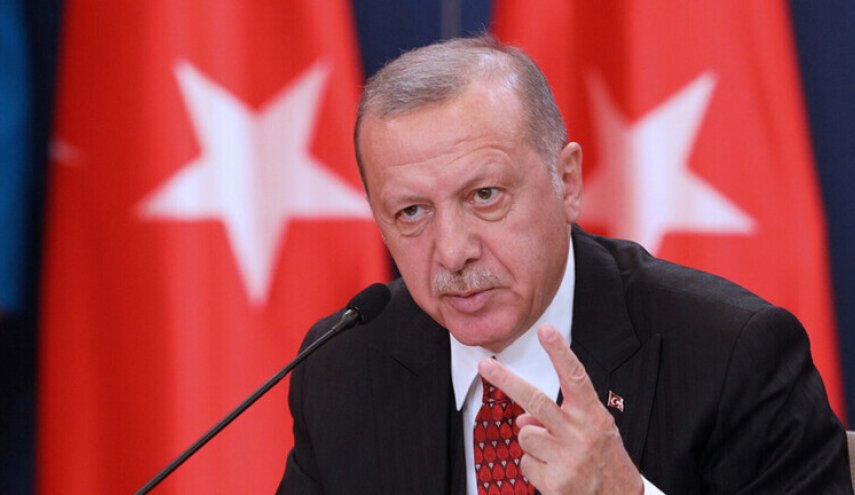 أردوغان: لا يمكن أن يجري أي حديث عن انفصال بين الشعبين المصري والتركي