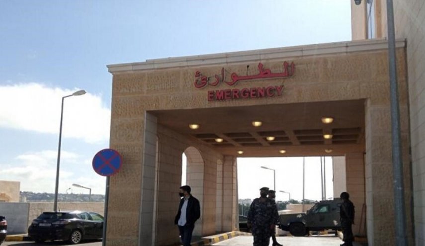 بعد وفاة عدد من مرضى كورونا.. الملك  الأردني يتفقد مستشفى السلط

