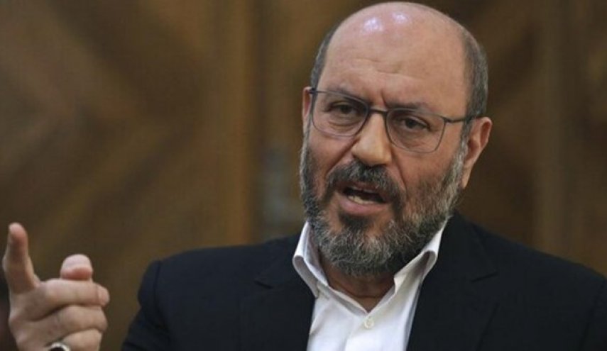 دهقان: محدودیتی در بُرد موشک نخواهیم داشت
