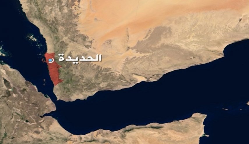 استشهاد إمرأة وإصابة طفلها جراء قصف على الحديدة