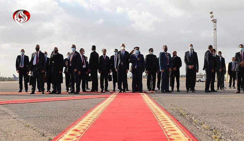 الرئيس التونسي يصل إلى ليبيا