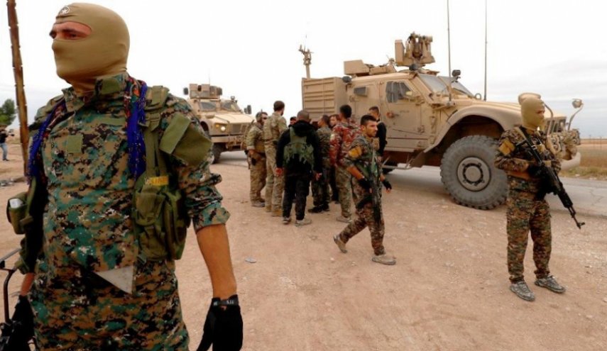 مجهولون يحرقون المجلس التشريعي 