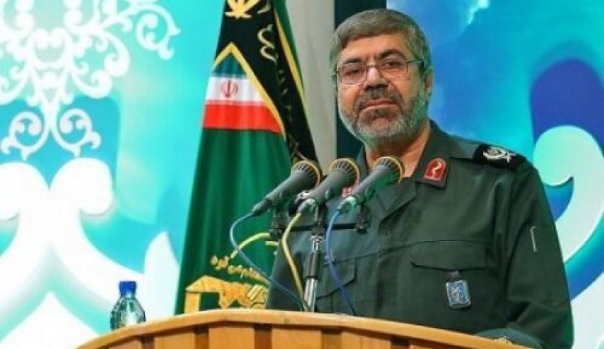 حرس الثورة الاسلامية يكرس جهوده لتنمية قدراته في مواجهة اميركا والكيان الصهيوني