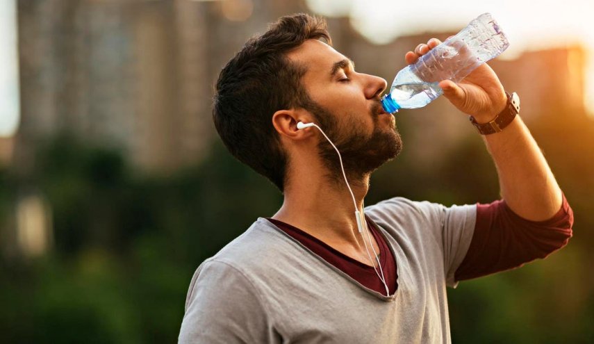 لا تسارع في شرب ادوية الصداع لهذا السبب.. 