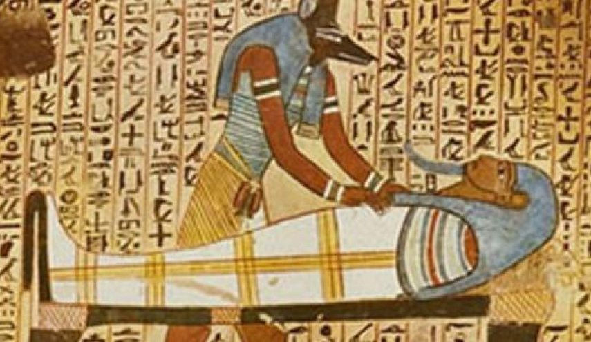 لأول مرة .. دراسة دنماركية تكتشف بردية تحوي أسرار التحنيط