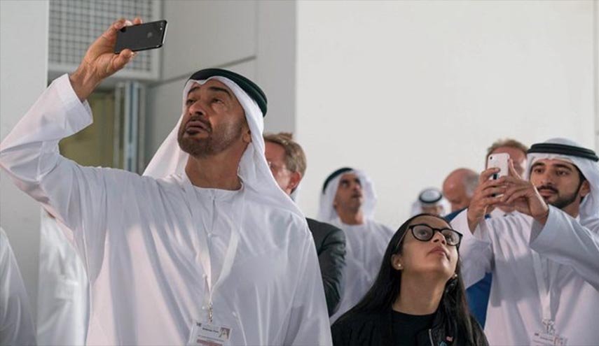 الامارات تدعم حسابات 'الذباب الإلكتروني' للتشويش والفبركة