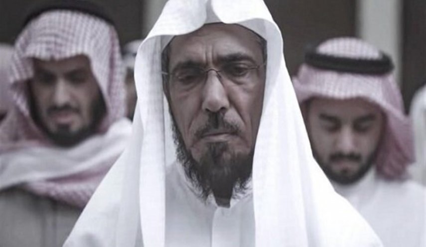 نجل سلمان العودة: الحكومة تجهّز مادة إعلامية لعملية اغتيال معنوي ضد الوالد