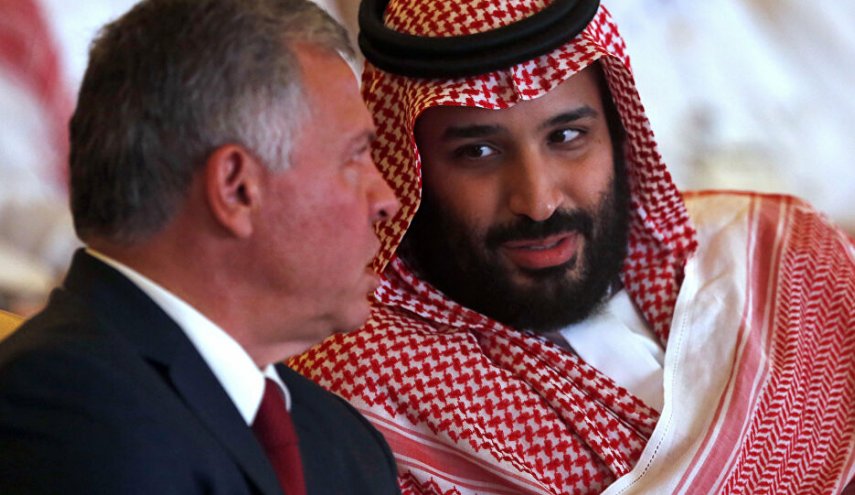 صحيفة عبرية: السعودية وأبو ظبي متورطتان في أحداث الأردن!