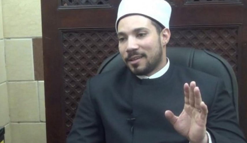 داعية مصري يثير الجدل بتغريدة مثيرة عن موكب المومياوات
