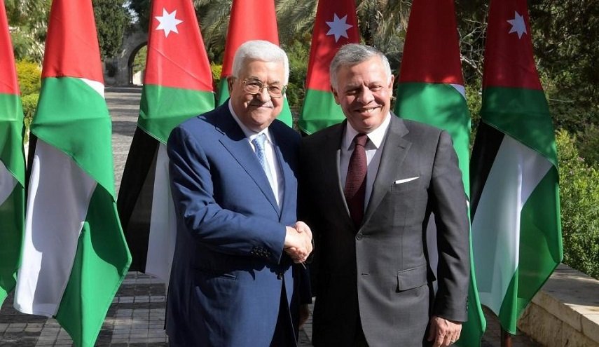 محمود عباس فور وصوله عمان: ما حصل في الأردن يهمنا كما يهم الأردنيين
